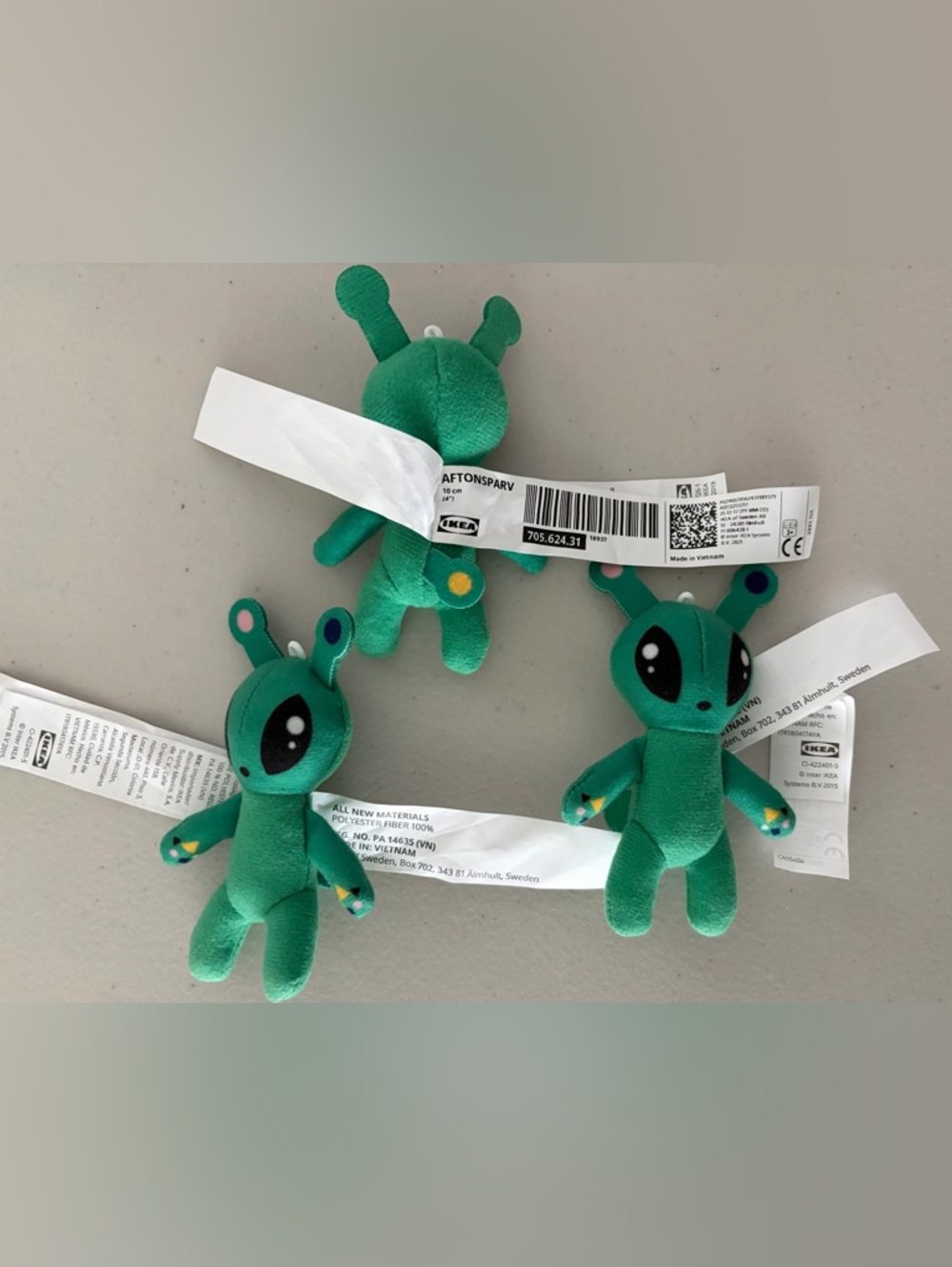 IKEA AFTONSPARV Mini Green Alien Plush (3) Set NWT 4โ - Picture 3 of 8